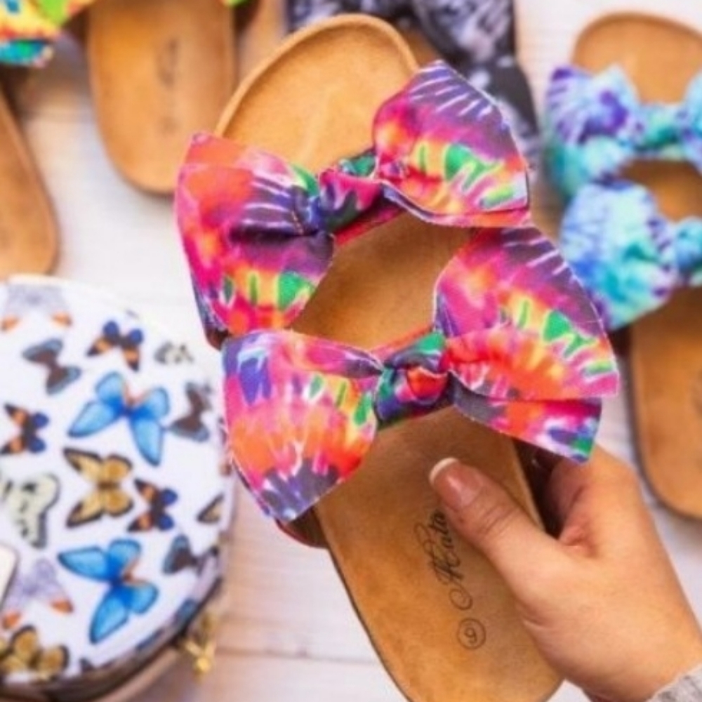 Broadwalk Bow Sandals